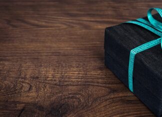 Co na prezent z Polski dla obcokrajowca?