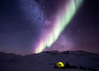 Jak przetrwać zimna noc w namiocie?