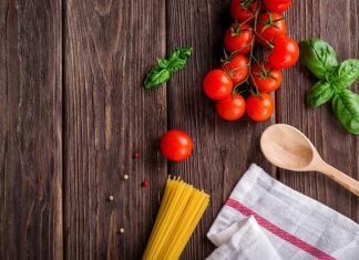 Co zrobić żeby pomidory były czerwone?